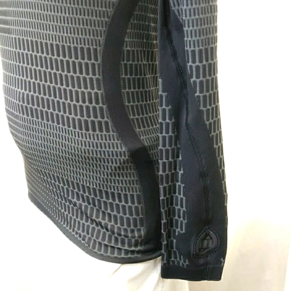 Lululemon Athletica Grey Running Shirt - Picture 9 of 9